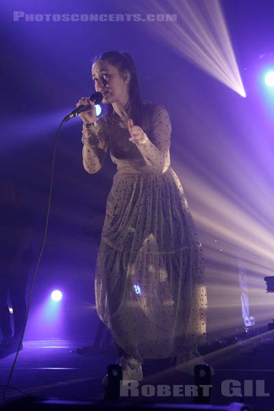 SIGRID - 2017-11-04 - PARIS - Grande Halle de La Villette - 